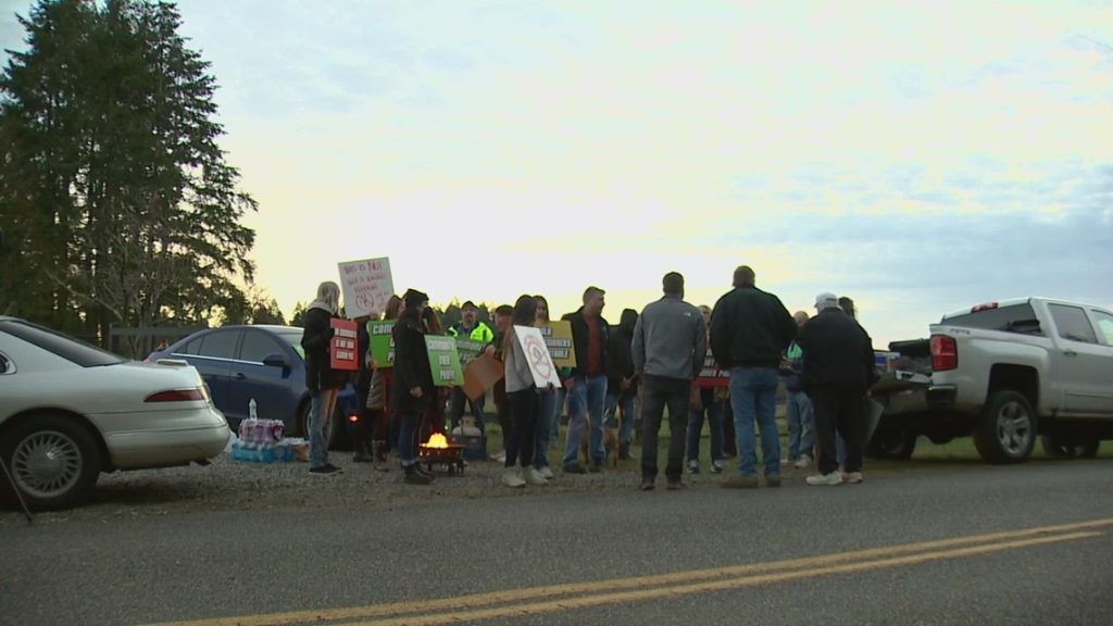 Sexual intercourse offender housing delayed amid protests in Thurston County