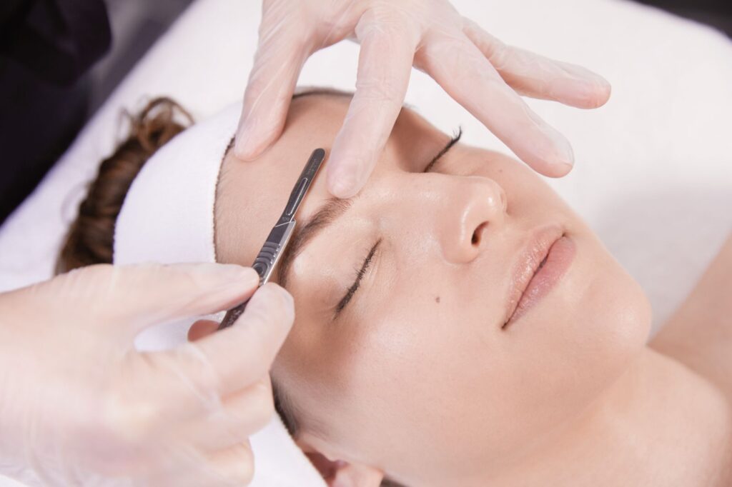 Glowing Skin Secrets: The Top Benefits of Dermaplaning