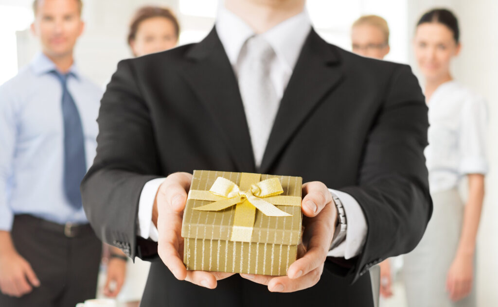 The Impact of Corporate Gifts: Strengthening Business Bonds and Brand Loyalty
