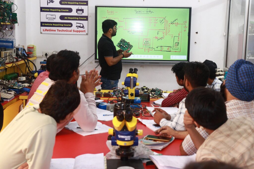 AC Repairing Institute in Delhi: Nurturing Cooling Professionals