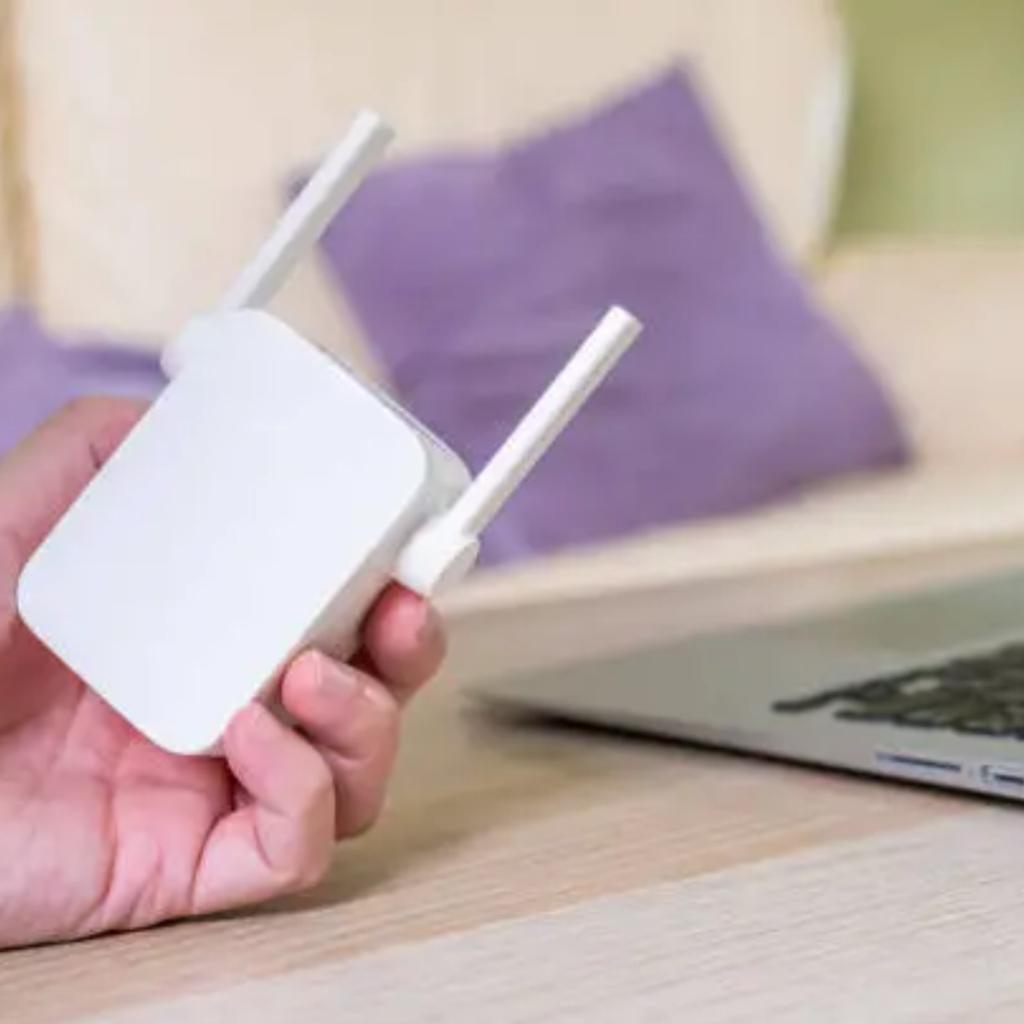 Enhancing Your Network: Setting Netgear WiFi Extender