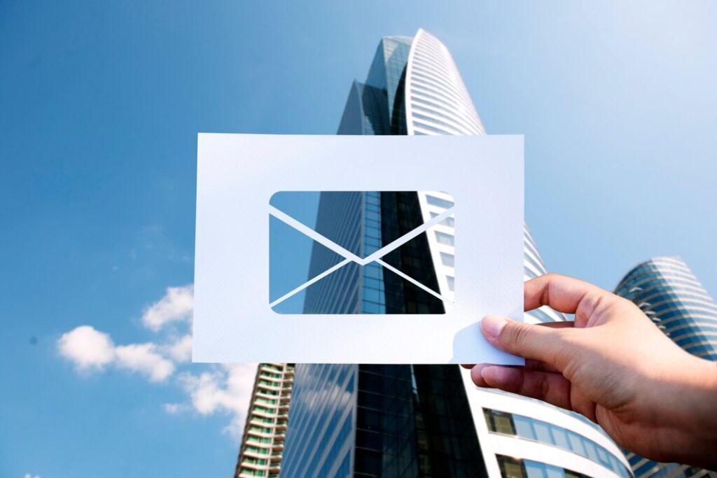 Growing Your Customer Base: How Small Business Owners Can Leverage Email Lists