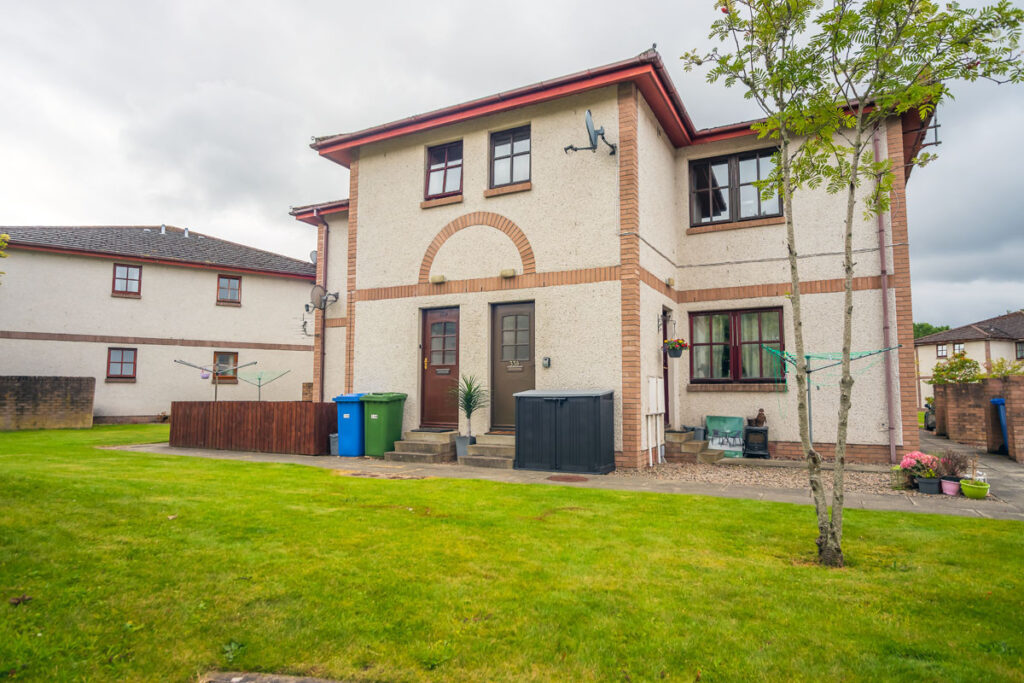 The Charm of Inverness Living: Top Benefits of Buying a House
